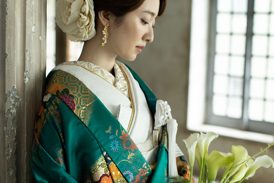 フォトウエディングの白無垢/色打掛プラン新郎新婦2